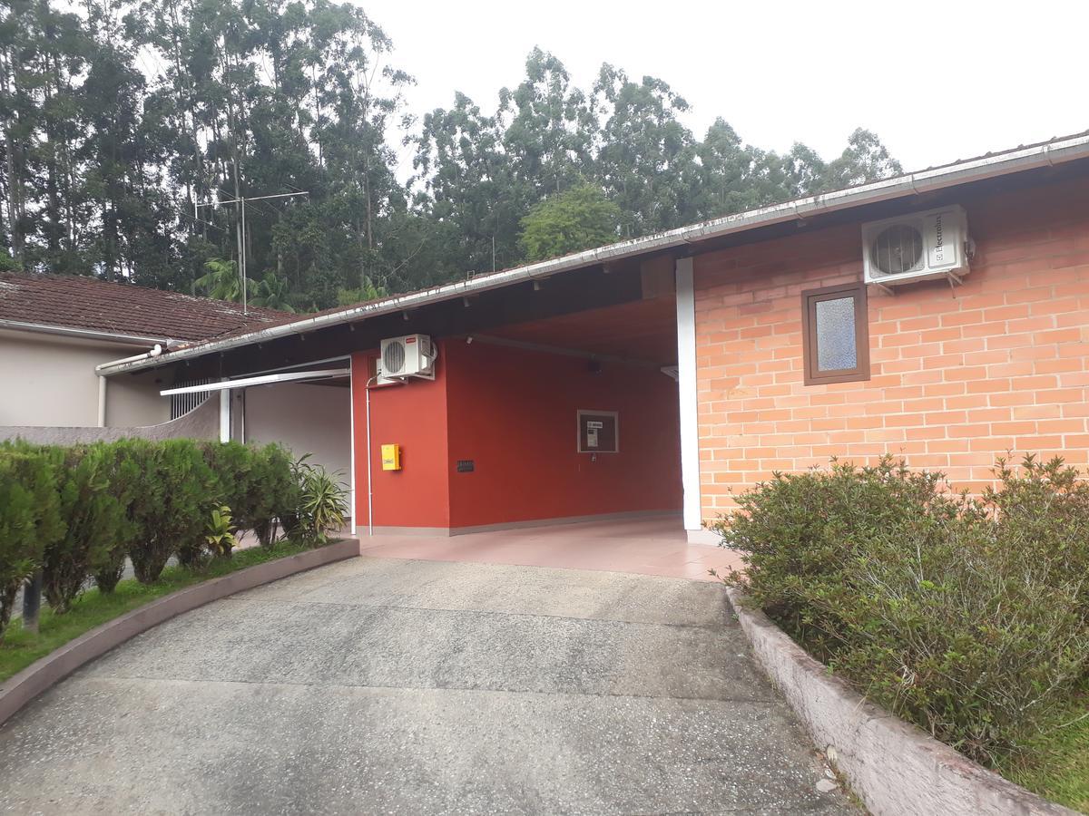 Motel Casa Branca Blumenau Ngoại thất bức ảnh